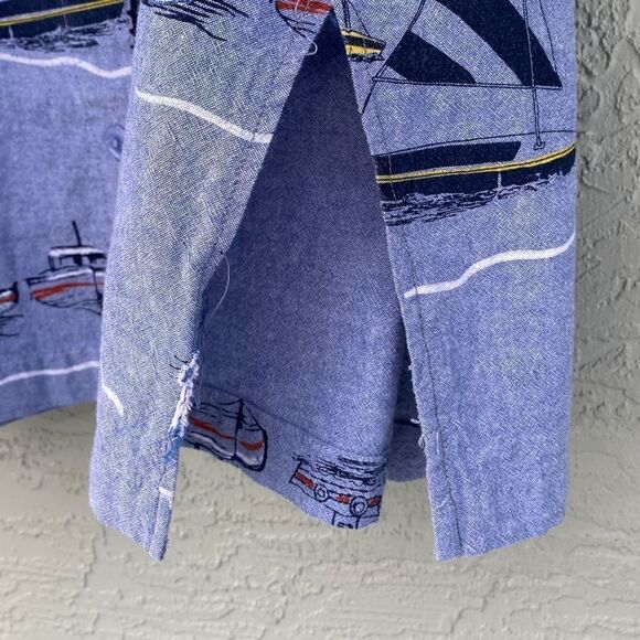Palm Grove Boats & Lighthouses Sz 2X Button Up - Picture 8 of 15